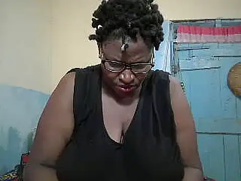 sexy bigboobss online show from 05/27/26, 06:54