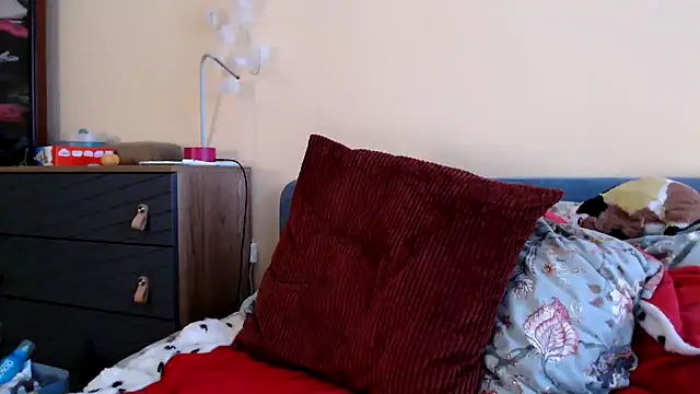 Snapshot of Scarlettford chatting on 01/03/25, 12:41 Scarlettford online show from 01/03/25, 12:41