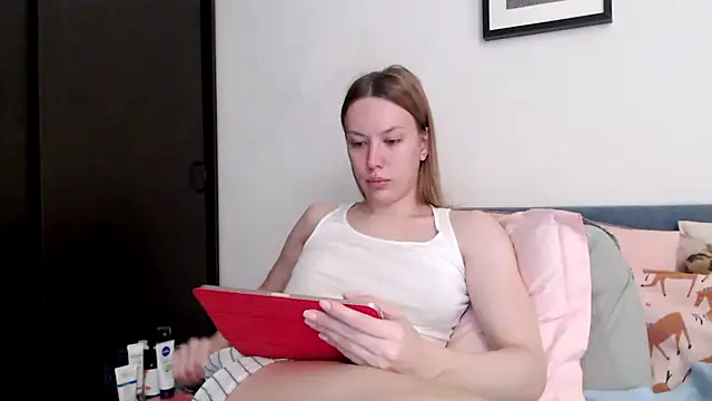 Scarlettford online show from 11/09/25, 03:21