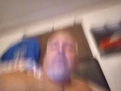 Xoc8  online show from 01/31/25, 04:47