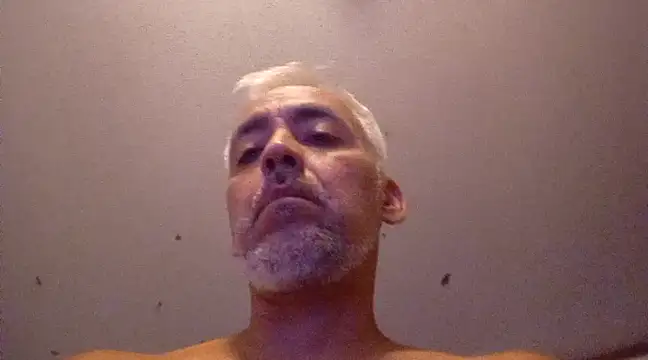 Xoc8  online show from 02/03/25, 06:07