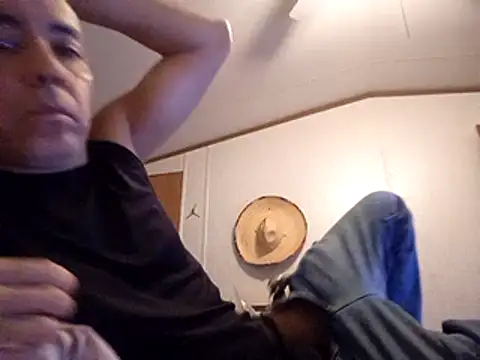 Xoc8  online show from 02/26/25, 01:21