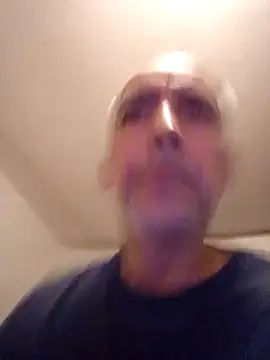 Xoc8  online show from 03/03/25, 11:35