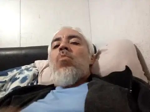 Xoc8  online show from 09/23/25, 06:49