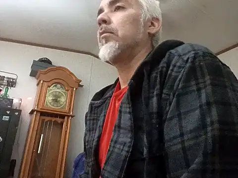 Xoc8  online show from 02/07/26, 08:29