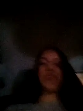 Snapshot of AnthonelaDuque chatting on 03/18/25, 01:10 AnthonelaDuque online show from 03/18/25, 01:10