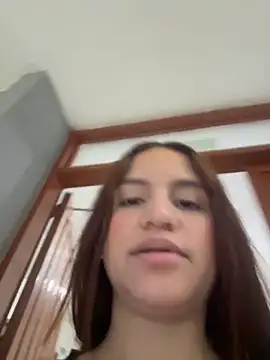 Snapshot of AnthonelaDuque chatting on 02/02/26, 12:04 AnthonelaDuque online show from 02/02/26, 12:04