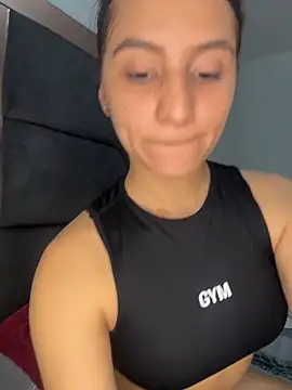 Snapshot of AnthonelaDuque chatting on 02/03/26, 12:53 AnthonelaDuque online show from 02/03/26, 12:53