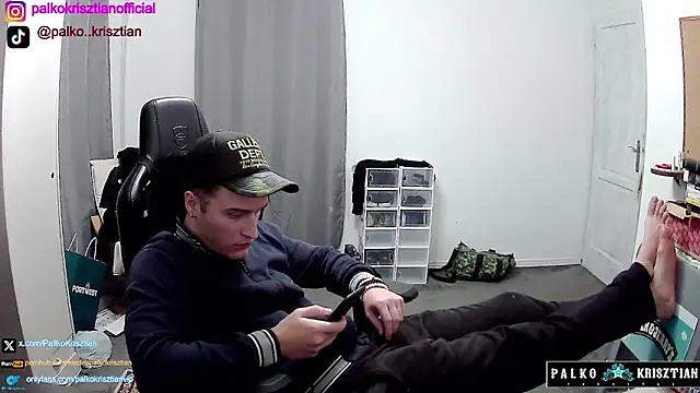 PKrisztian online show from 11/27/25, 10:34