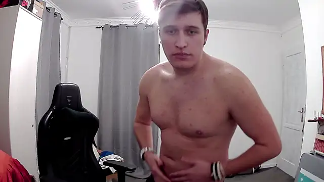 PKrisztian online show from 04/18/26, 12:36