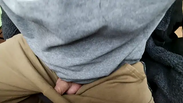 foreskinbeautiful online show from 12/14/25, 03:17