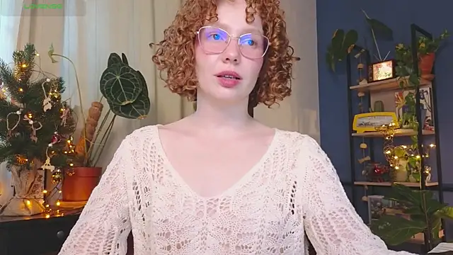 Snapshot of _lightmyfire chatting on 12/21/24, 11:44  lightmyfire online show from 12/21/24, 11:44