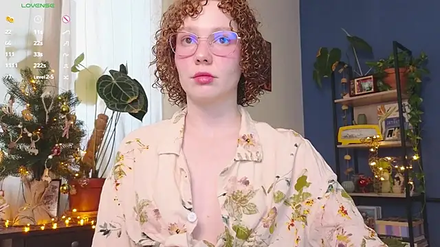 Snapshot of _lightmyfire chatting on 12/28/24, 08:26  lightmyfire online show from 12/28/24, 08:26