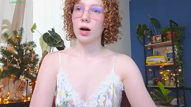 Snapshot of _lightmyfire chatting on 12/31/24, 09:53  lightmyfire online show from 12/31/24, 09:53