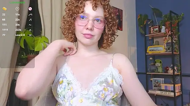 Snapshot of _lightmyfire chatting on 01/06/25, 04:55  lightmyfire online show from 01/06/25, 04:55