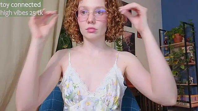 Snapshot of _lightmyfire chatting on 02/07/25, 08:31  lightmyfire online show from 02/07/25, 08:31