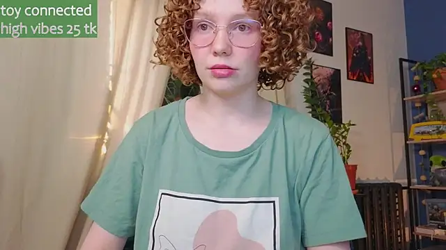 Snapshot of _lightmyfire chatting on 02/28/25, 05:04  lightmyfire online show from 02/28/25, 05:04