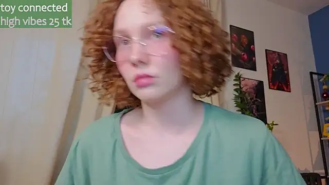 Snapshot of _lightmyfire chatting on 02/28/25, 03:04  lightmyfire online show from 02/28/25, 03:04