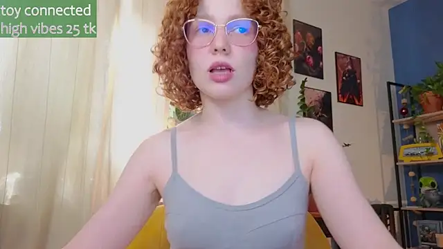 Snapshot of _lightmyfire chatting on 03/09/25, 05:55  lightmyfire online show from 03/09/25, 05:55