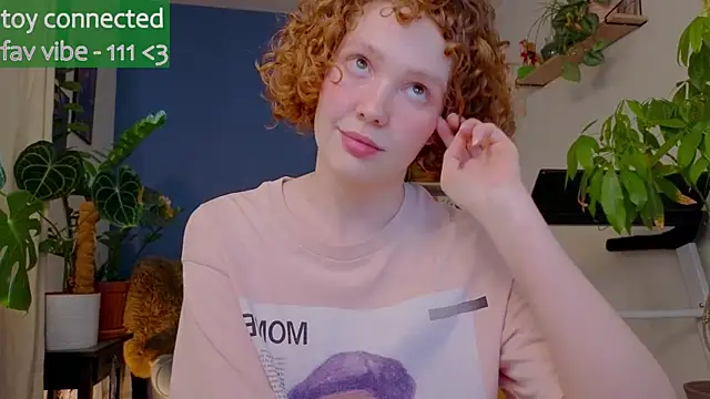 Snapshot of _lightmyfire chatting on 11/02/25, 06:27  lightmyfire online show from 11/02/25, 06:27