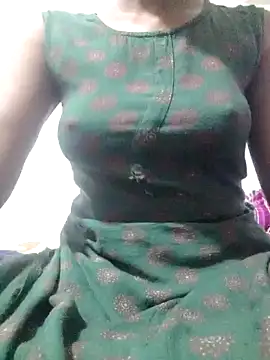 rituporna2004 online show from 12/14/24, 07:51