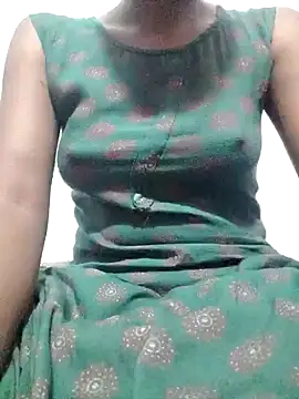 Snapshot of rituporna2004 chatting on 01/09/25, 02:01 rituporna2004 online show from 01/09/25, 02:01