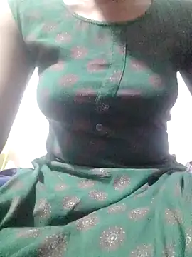 Snapshot of rituporna2004 chatting on 01/16/25, 03:02 rituporna2004 online show from 01/16/25, 03:02