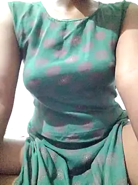 Snapshot of rituporna2004 chatting on 09/21/25, 02:08 rituporna2004 online show from 09/21/25, 02:08