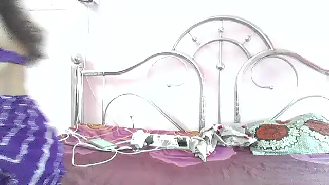 my-laila online show from 03/17/26, 06:50