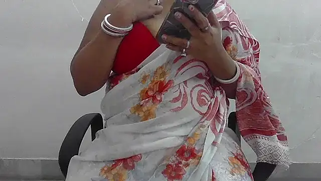 Snapshot of my-laila chatting on 07/04/26, 08:09 my-laila online show from 07/04/26, 08:09