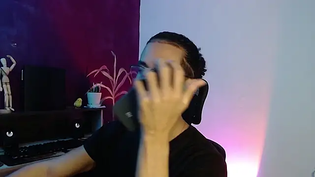 Snapshot of alejo_x3 chatting on 03/16/25, 01:49 alejo x3 online show from 03/16/25, 01:49