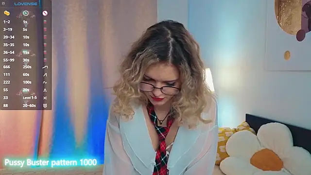 KimberliDean online show from 12/09/24, 07:17