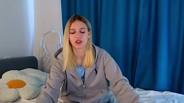 KimberliDean online show from 02/26/25, 08:04