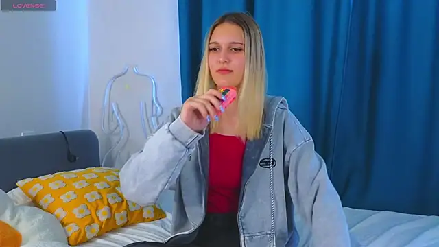 KimberliDean online show from 02/27/25, 08:06