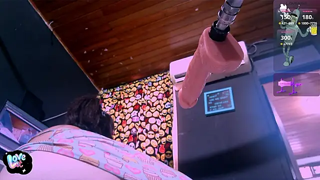 waterfalls girl online show from 03/06/26, 07:10