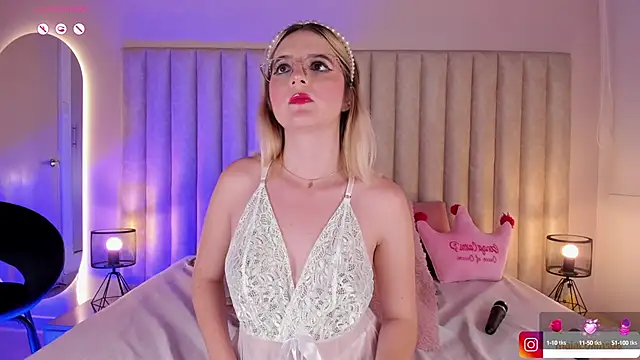 Maia Collins online show from 03/21/25, 12:07