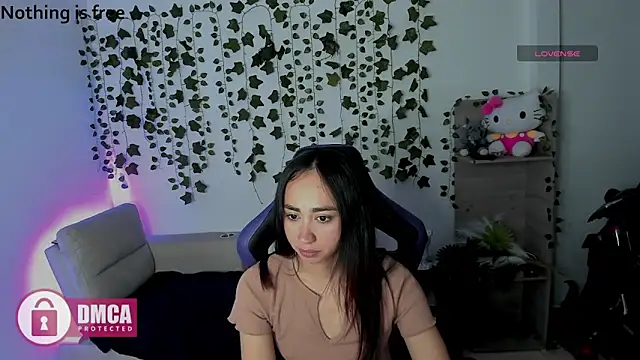 Alana Pherson online show from 05/03/26, 03:56