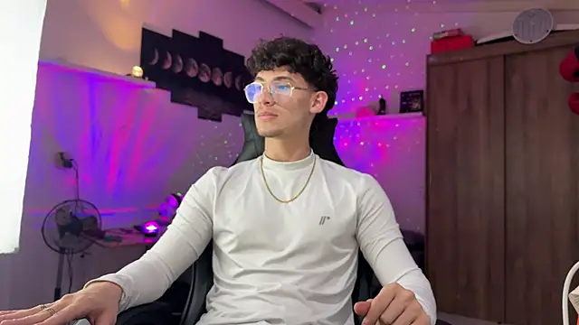 Kisan Smith online show from 03/10/26, 03:00