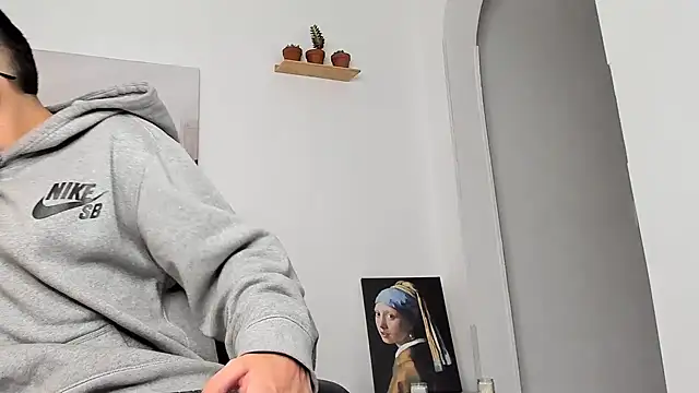 a lejandro 0 8 online show from 03/06/25, 02:30