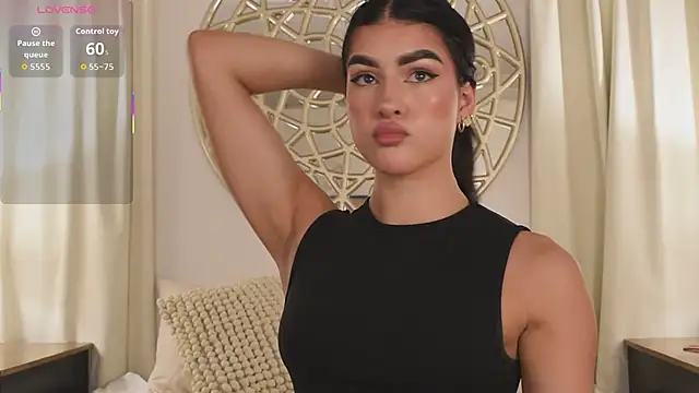 Antonellaparis  online show from 10/17/25, 02:26