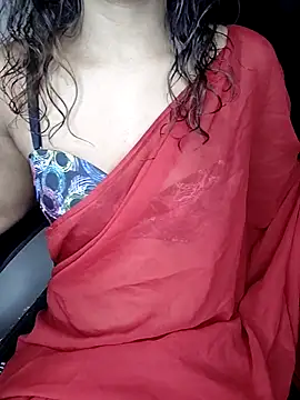 Snapshot of Leeeezzzz_roy chatting on 10/01/25, 07:09 Leeeezzzz roy online show from 10/01/25, 07:09