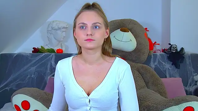 MelissaMelrey online show from 11/03/25, 10:27