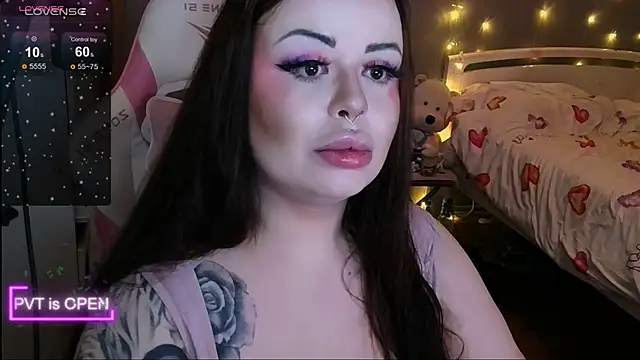 og maddison online show from 12/03/25, 09:13