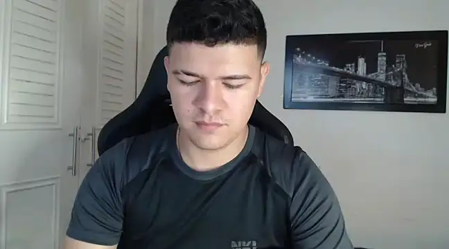 Plug Control online show from 12/14/24, 03:15