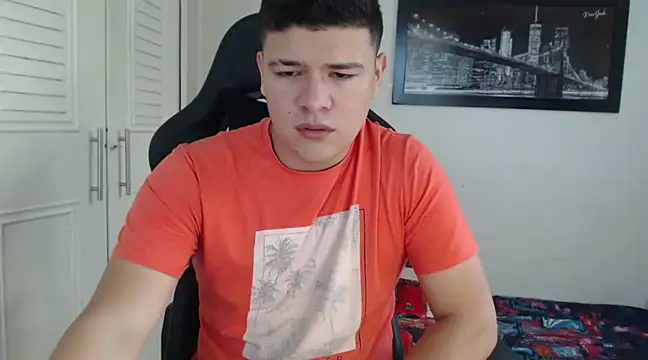 Plug Control online show from 12/15/24, 05:20