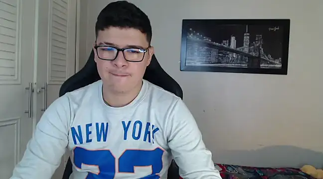 Plug Control online show from 12/26/24, 04:36