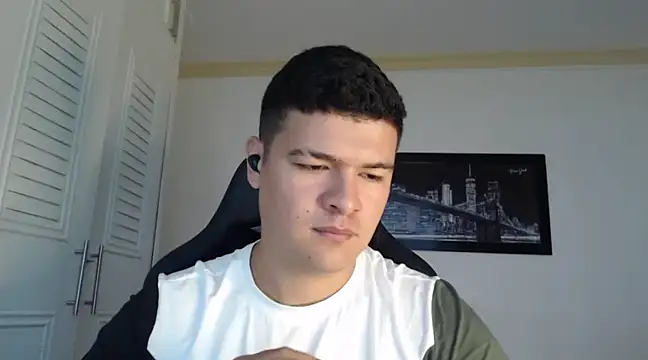 Plug Control online show from 01/29/25, 01:07