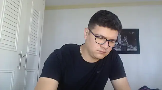 Plug Control online show from 01/31/25, 02:07