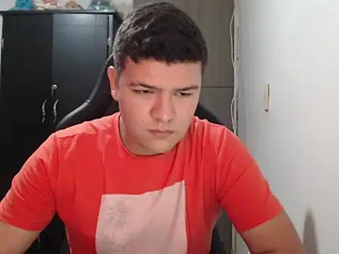 Plug Control online show from 02/27/25, 03:37