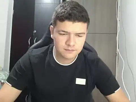 Plug Control online show from 03/02/25, 02:21